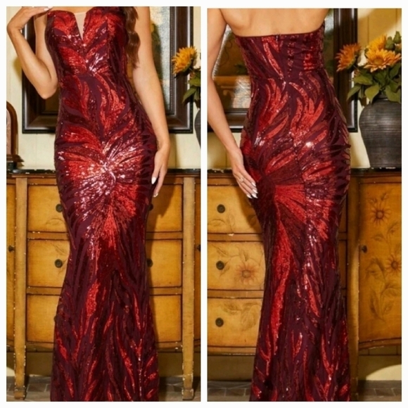 Burgundy Contrast Sequined and Mesh,  Strapless,  Sleeveless, Mermaid Ma… - Picture 1 of 11